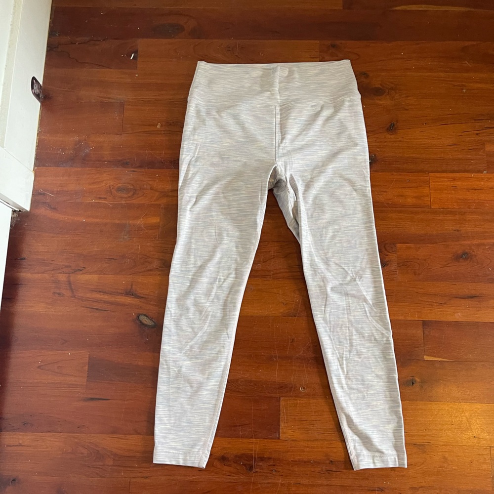 OUTDOOR VOICES | Large yoga leggings